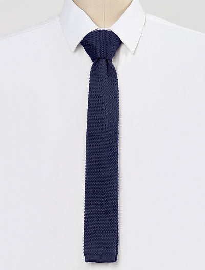 Self-Tied Solid Color Skinny Flat Tips Designed Knit Ties