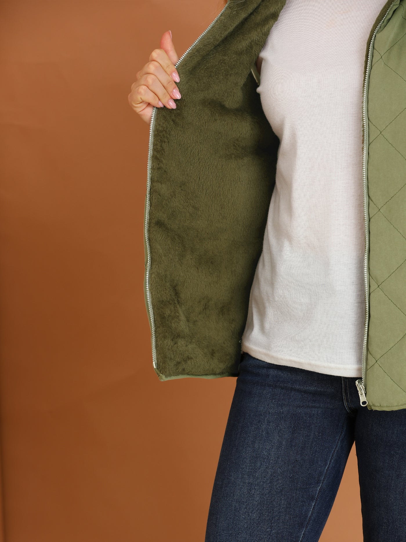 Allegra K Stand Collar Zip Up Front Quilted Fleece Vest with Pockets